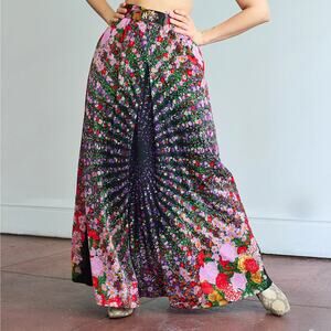 1970s Floral High Waisted Maxi Skirt with Lacquered Floral Belt